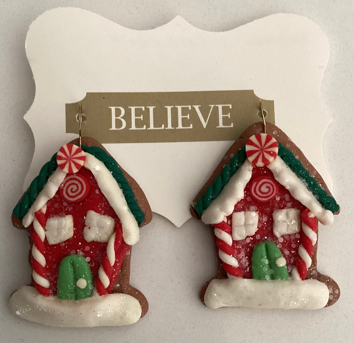 Smile Bright211 Christmas Earrings-Gingerbread house
