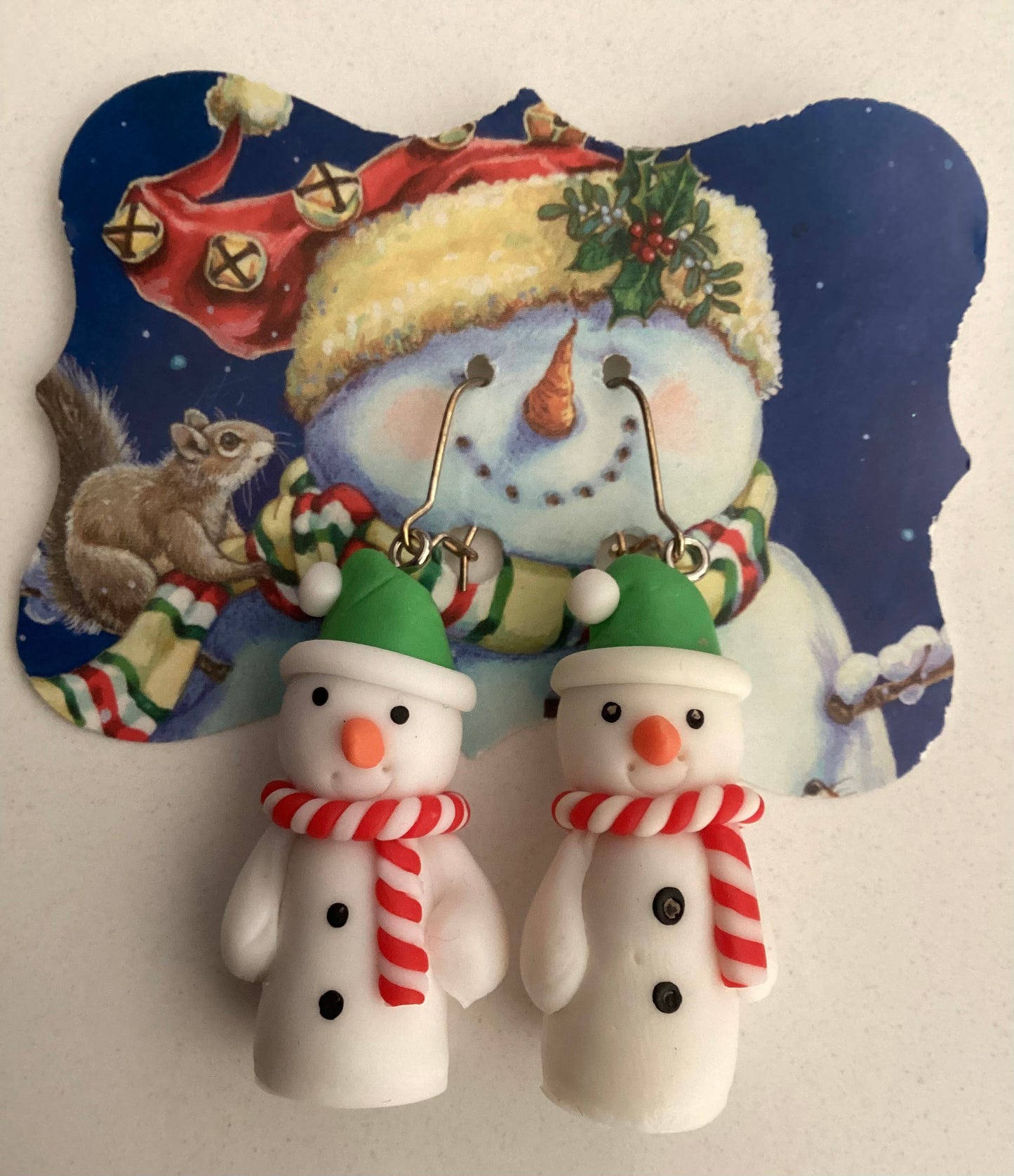 Smile Bright211 Handmade Christmas Earrings-Snowman green hat