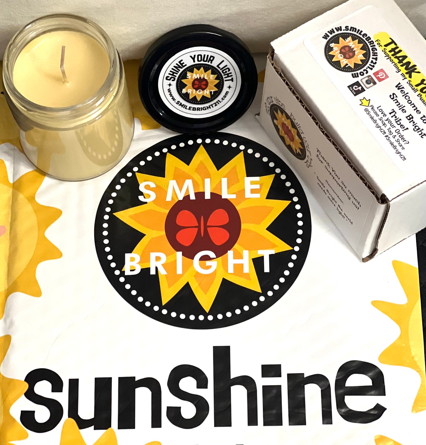 Summer Smile Bright211 Candle-Blueberry pound cake