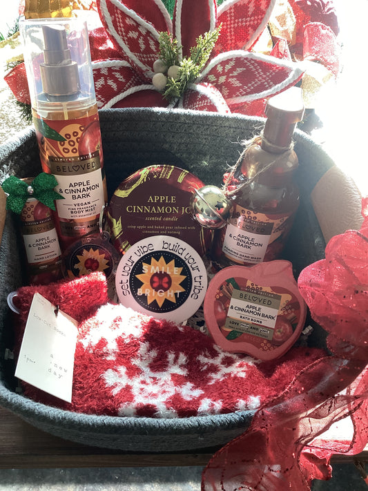 Smile Bright211 LLC Custom Theme Gift Basket-Apple Cinnamon Bark
