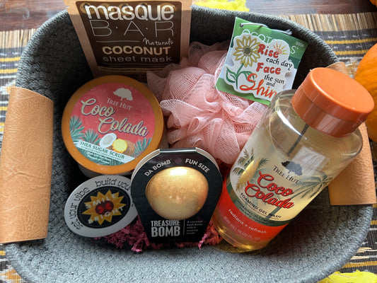 Smile Bright211 LLC Custom Theme Gift Basket- Coconut